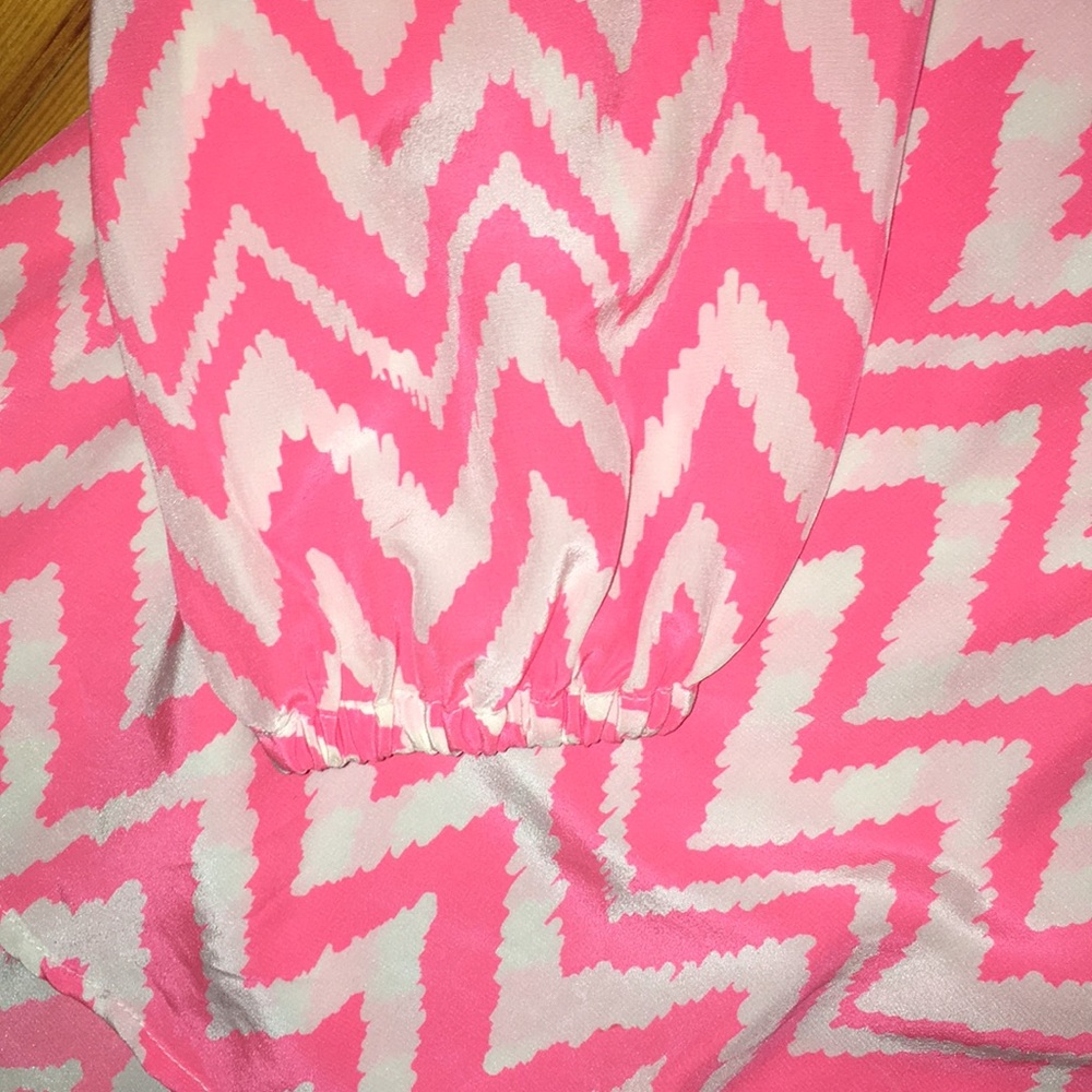 Lily Silk Shirt Size Medium - Picture 3 of 5